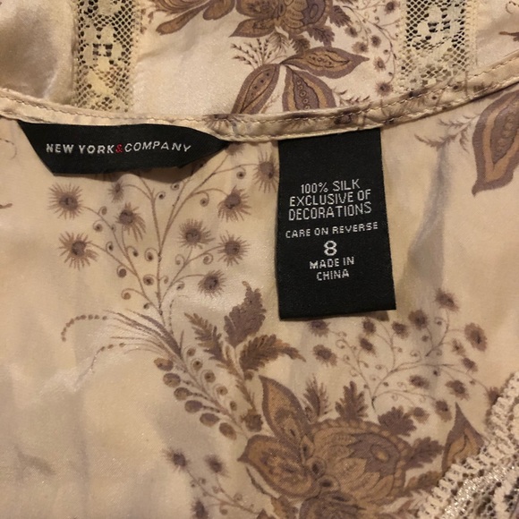 ✨✨ Silky Tank Top ✨✨ - Picture 3 of 3